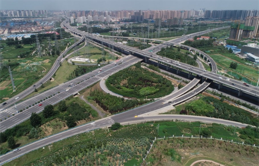 鄭州機場改擴建高速公路