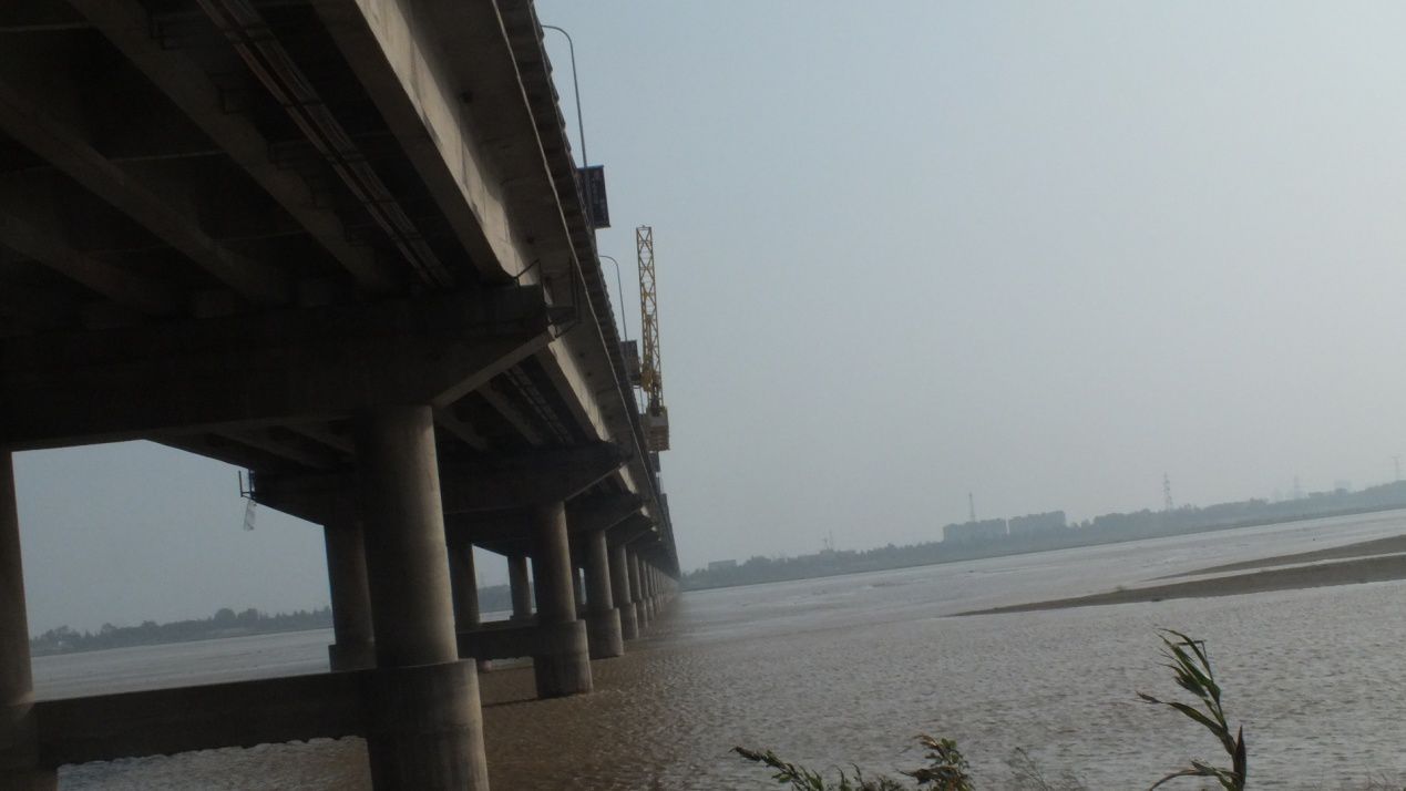 郑州黄河公路大桥外观检测、荷载试验、承载能力评估与加固设计