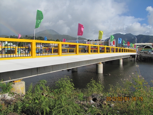 公司援多米尼克公路修复项目罗索桥建成通车 