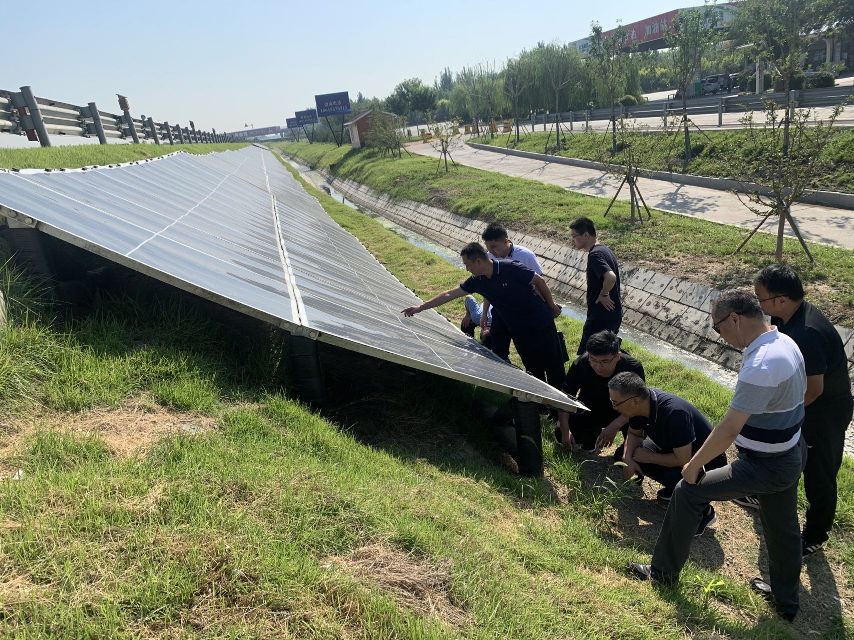 公司副总经理王世杰带队赴山东省交通规划设计院集团有限公司交流座谈